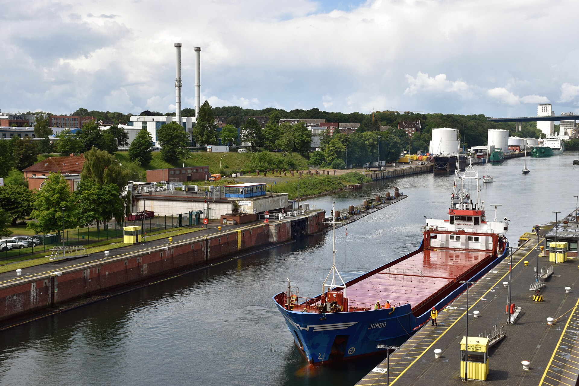 Kiel-Holtenau Lock