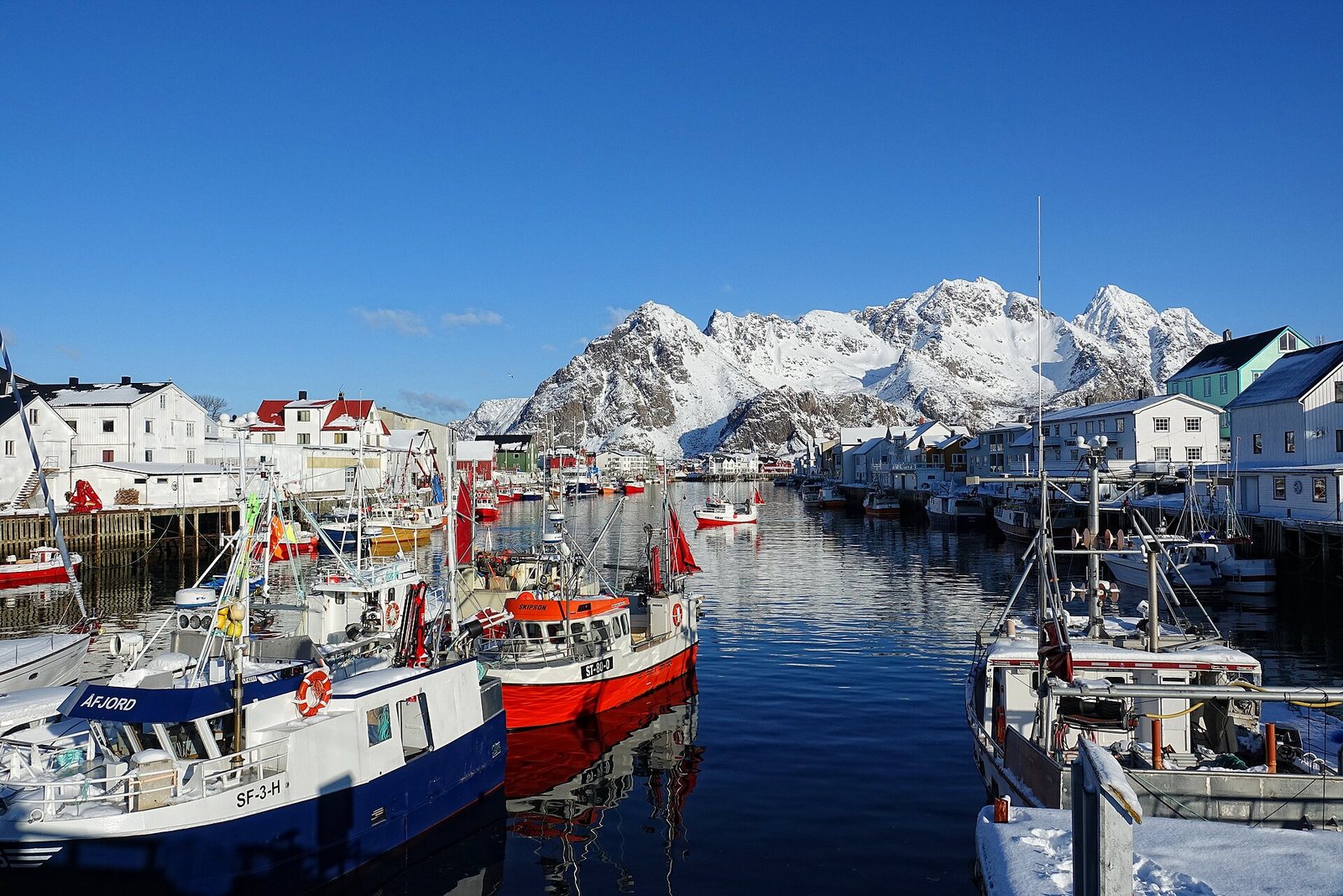 Henningsvær fishing village