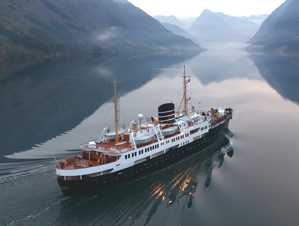 The magic of Fjord-Norway – A voyage to Hardangerfjord and Saudafjord