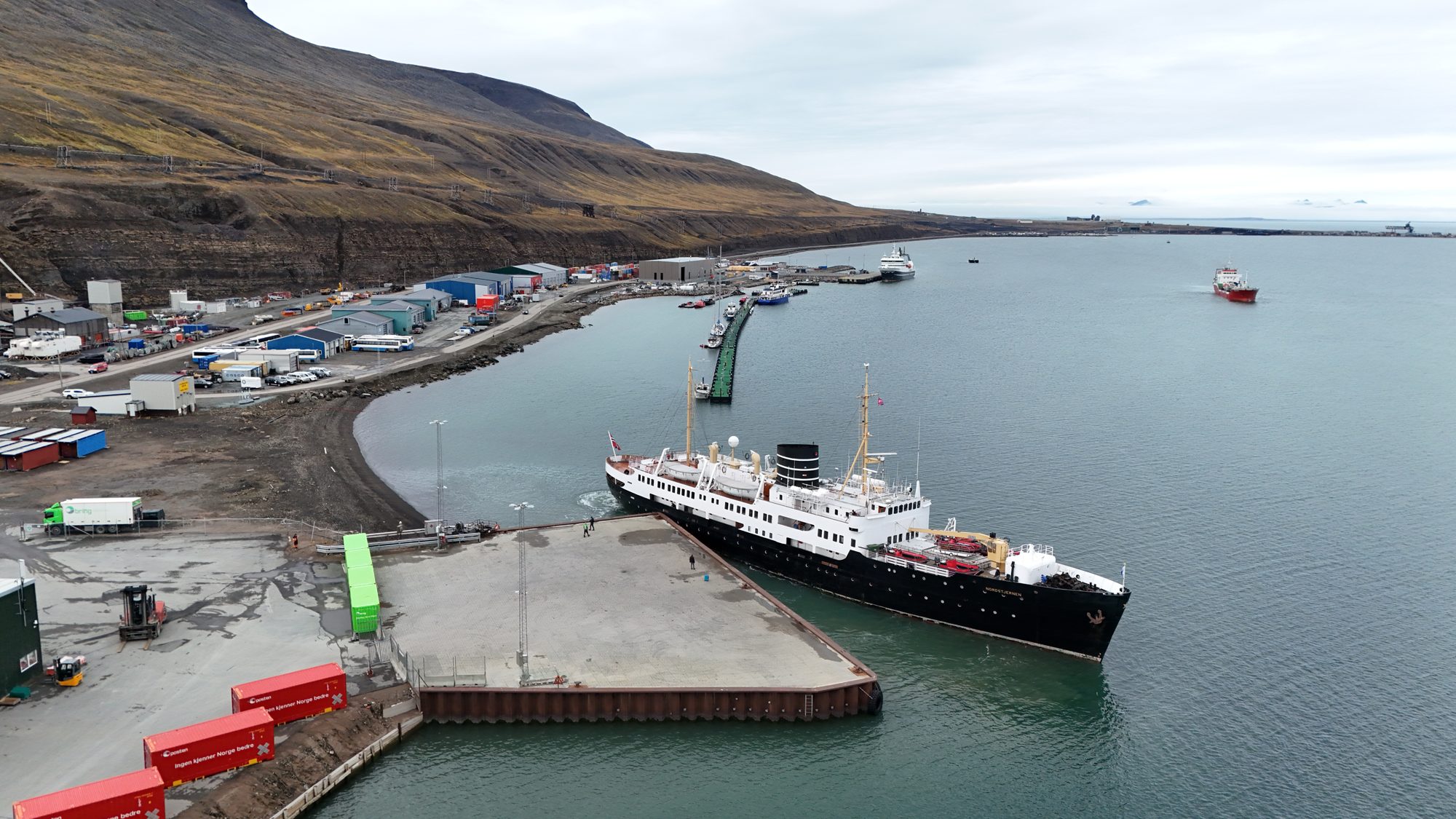 MS Nordstjernen sailing through Arctic waters