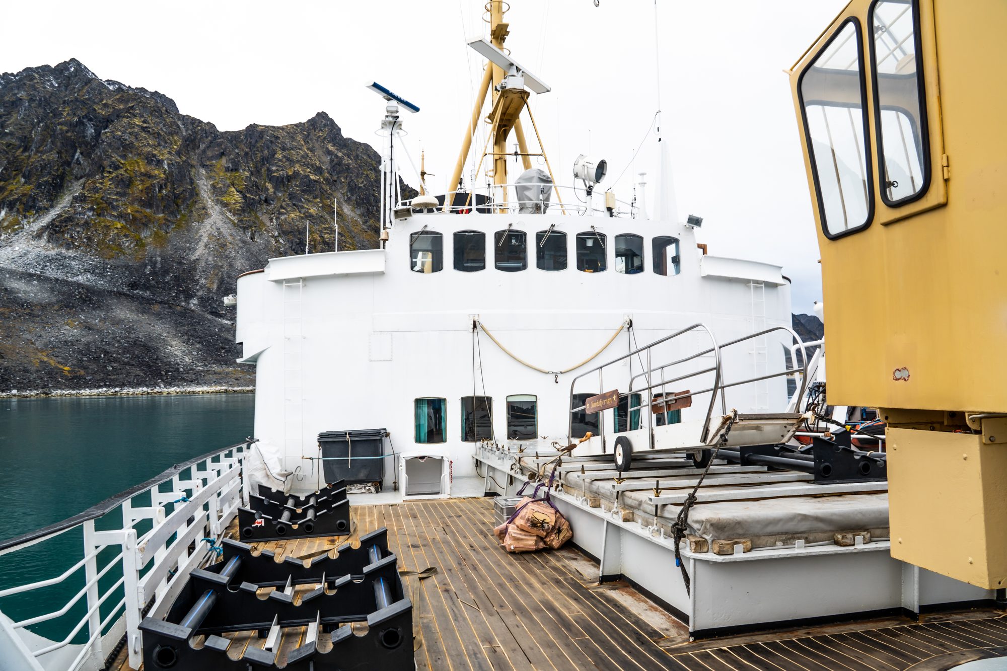 The forward deck of MS Nordstjernen