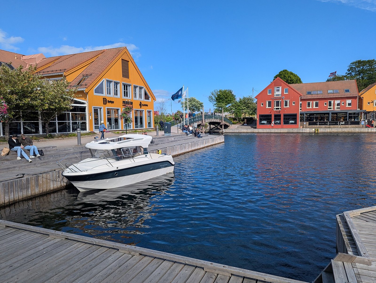 Fiskebrygga and the Gravane canal in Kristiansand