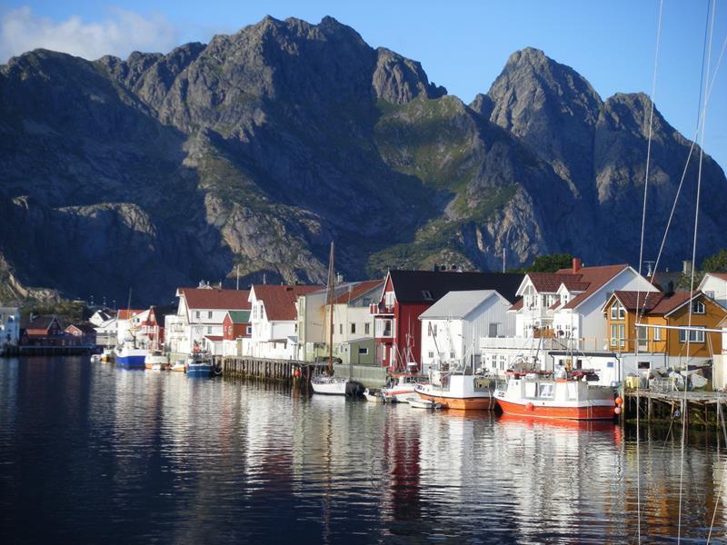 Henningsvær